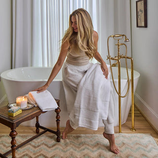 Bath Towels vs Bath Sheets: The Difference and How to Pick the Right One