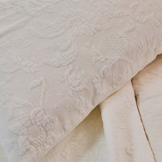 Classic Matelasse Bedspread