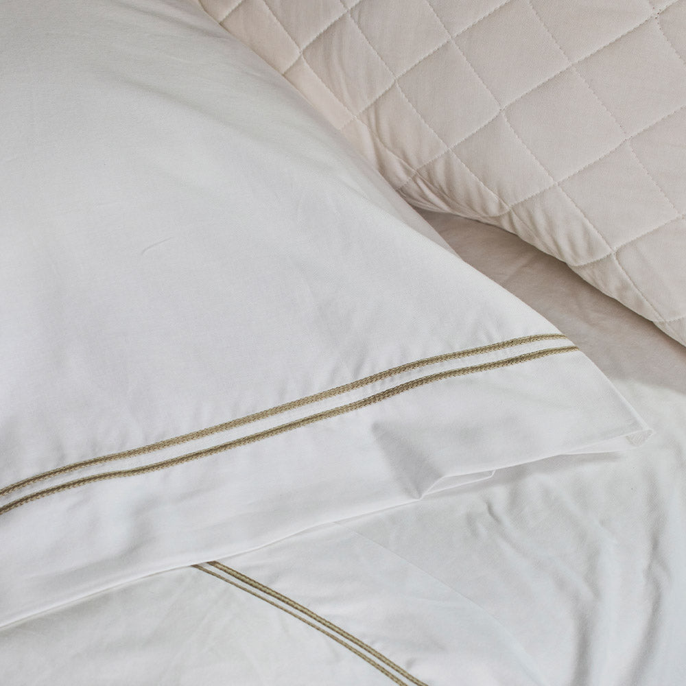 Ella Embroidered Sheet Set