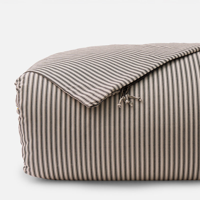 Ticking Stripe Duvet Cover with Zipper Closure